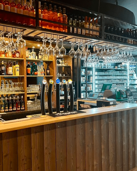 Des Aménagements sur Mesure pour le Café-Tabac-PMU Le Diplomate à Boulogne-sur-Mer - TWLC